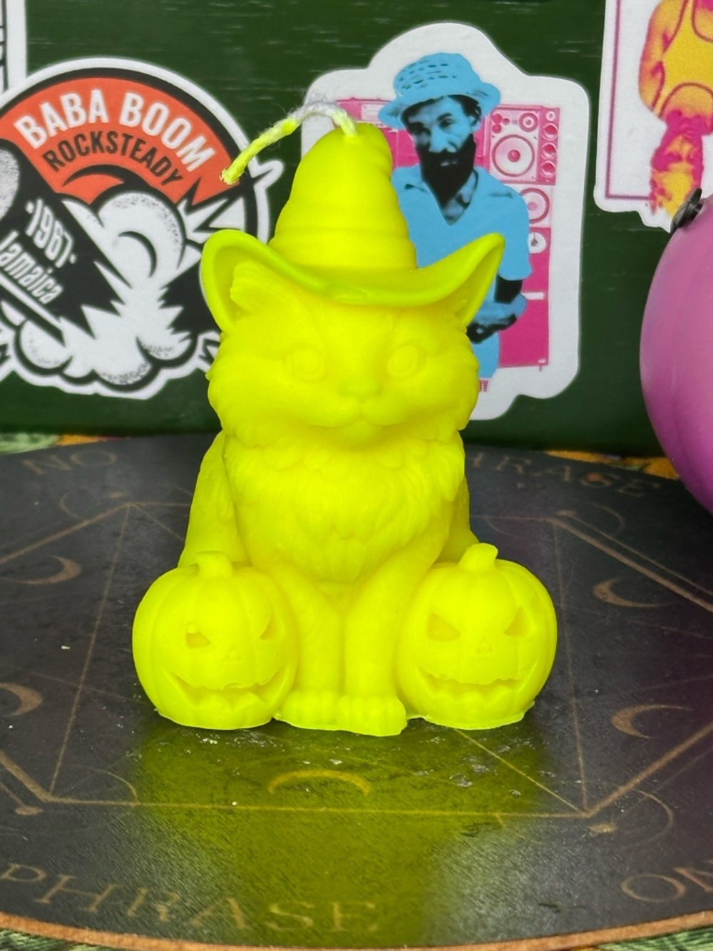 Witch Familiar Pumpkin Cat Candle
